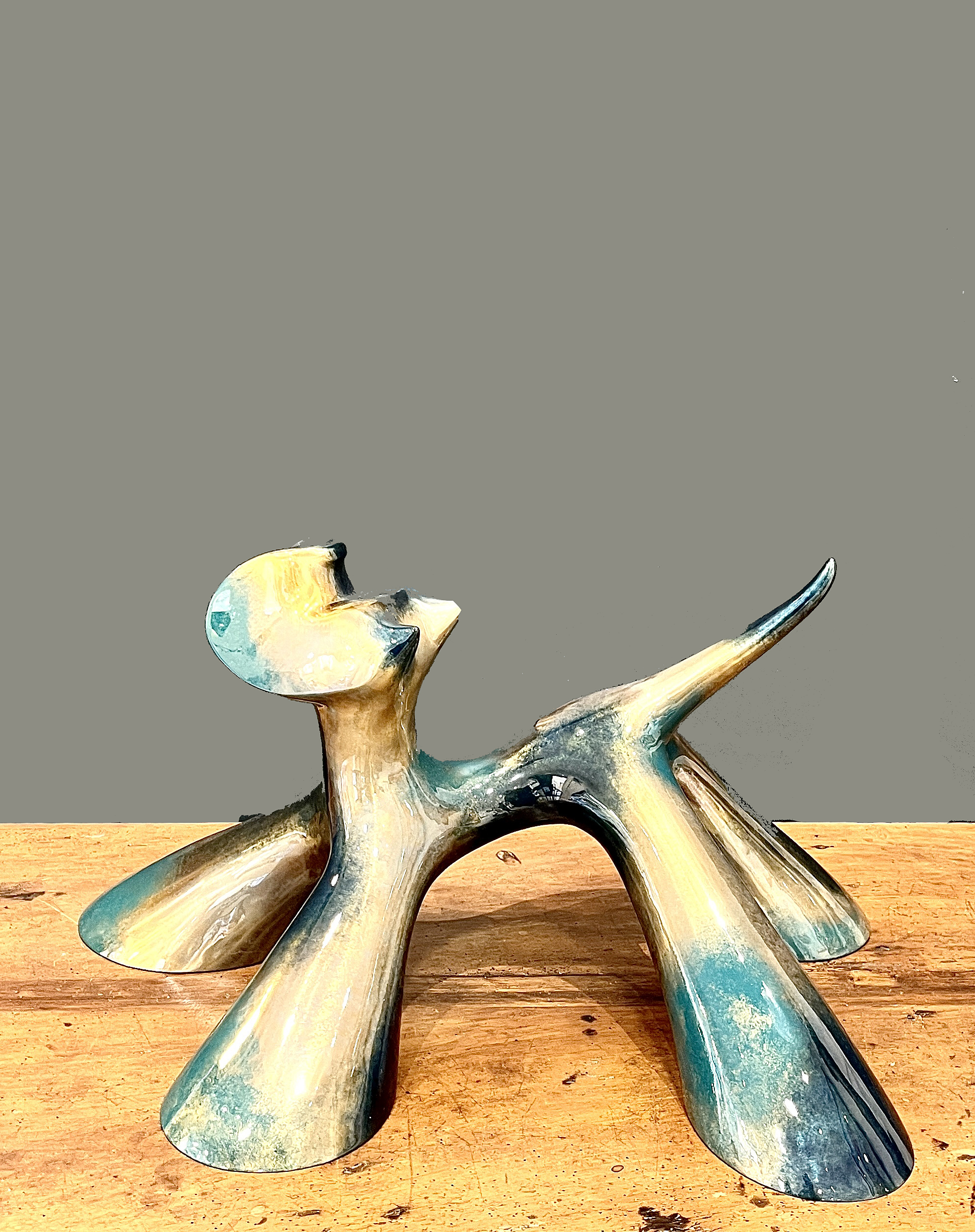 Œuvre en bronze de Lolek exposée à la Galerie Esquina à Dinan