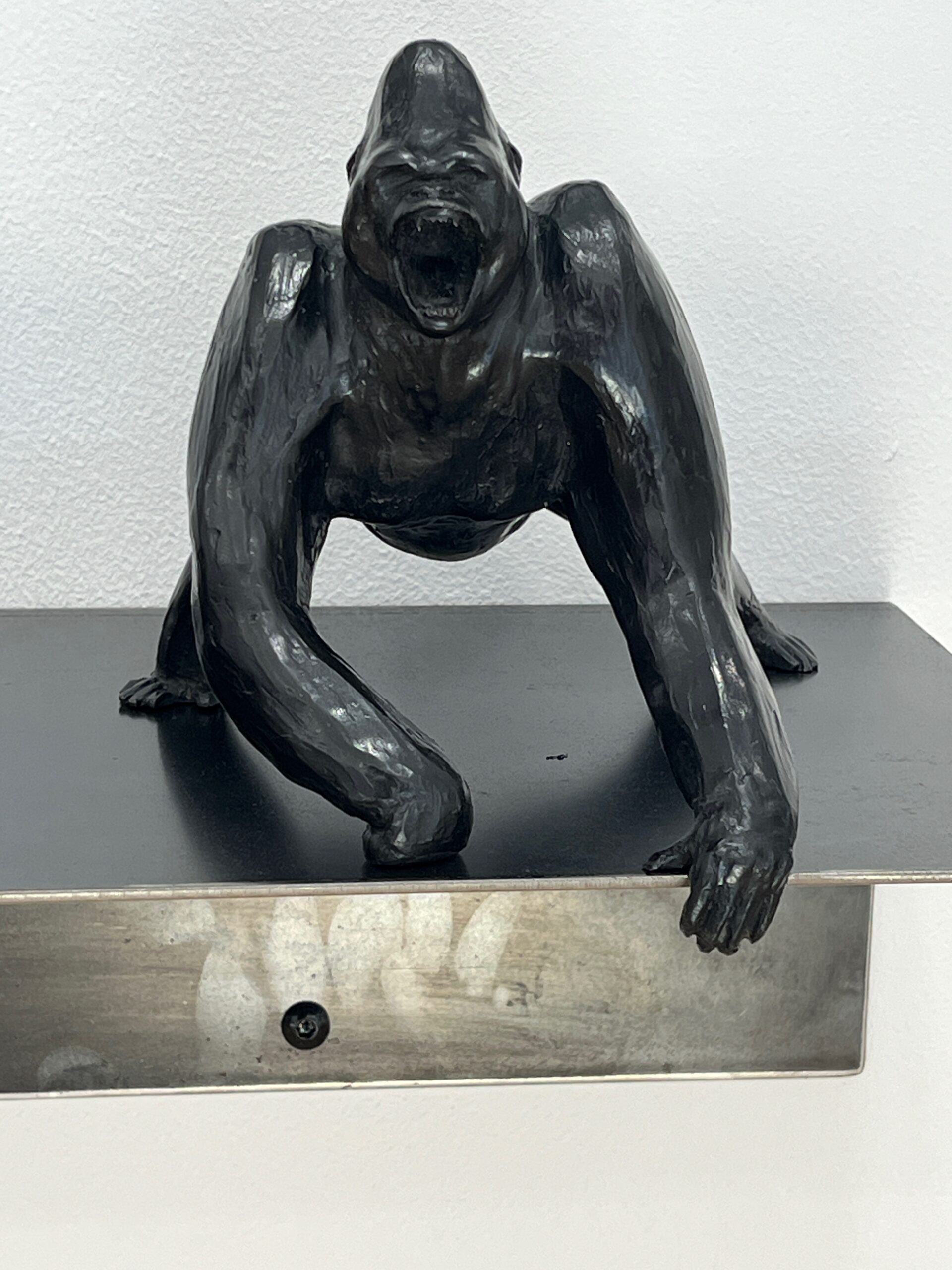 Sculpture contemporaine de Fabrice Dal'Secco exposée à la Galerie Esquina à Dinan